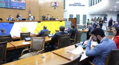 Orçamento aprovado prevê aumento de despesas correntes em 65% no próximo ano contra 12,7% das receitas. Não é equação que contribui para ajuste fiscal da administração